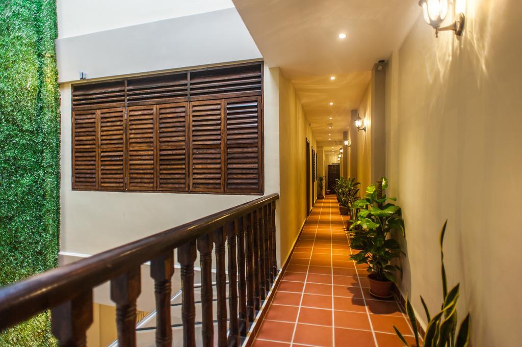 Armenian Suite Hotel George Town Exterior photo