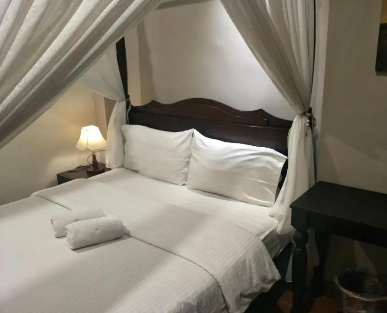 Armenian Suite Hotel George Town Exterior photo