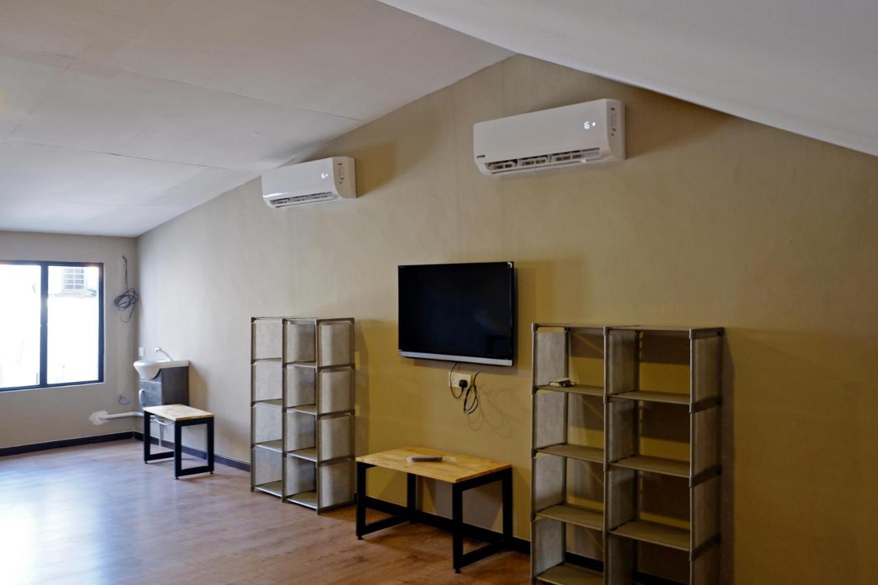 Armenian Suite Hotel George Town Exterior photo